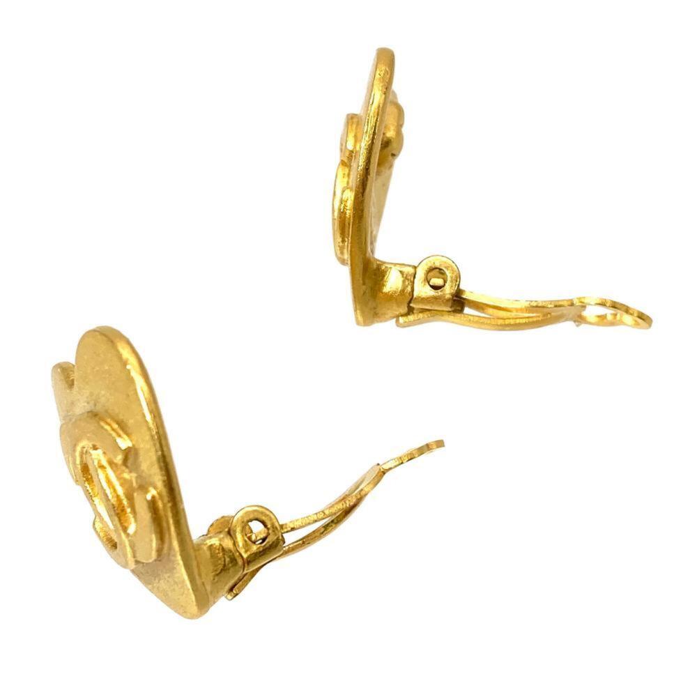 CHANEL Vintage Silver Logo Earrings - Picture 3 of 5